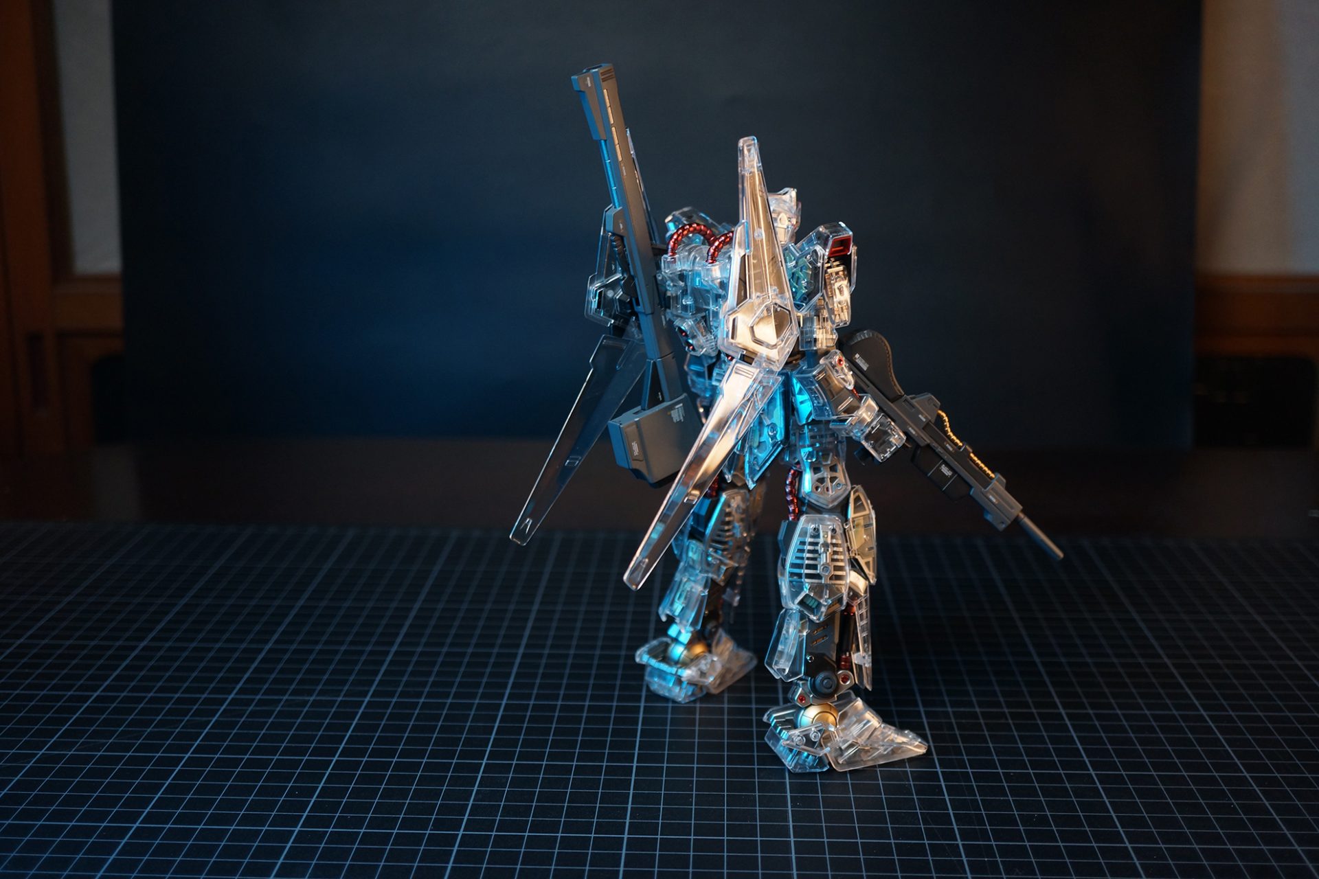 MG百式2.0メカニカルクリア　部分塗装完成品 MG 百式Ver.2.0(メカニカルクリア)｜セリカ3さんのガンプラ作品